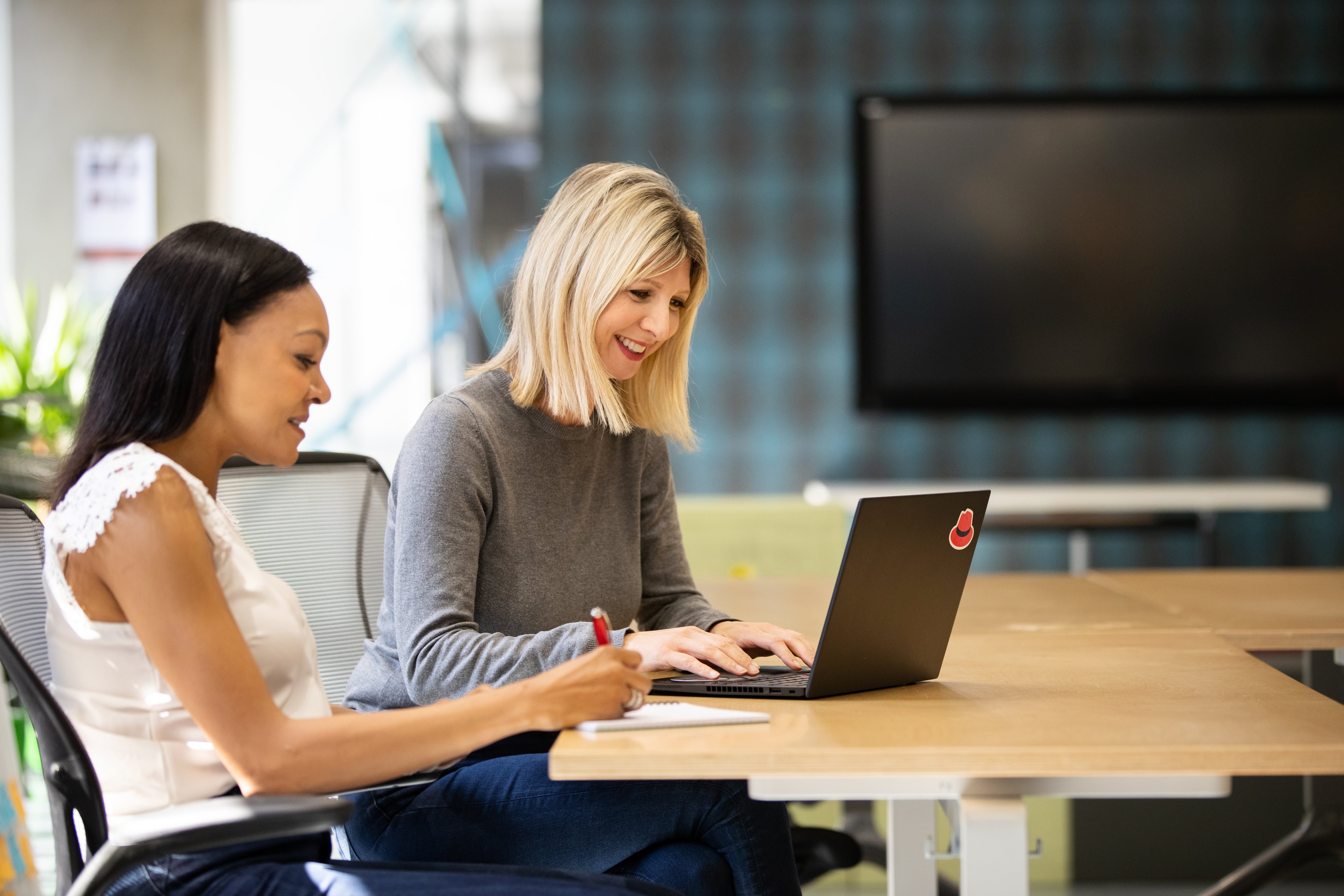 technical account managers around table